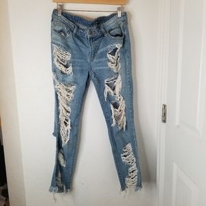 Fashion Nova Distressed Jeans Size 9
